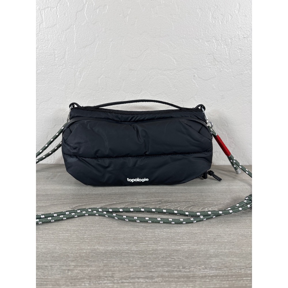 Topologie Puffer Sacoche Black Quilted Crossbody Bag with Rope Strap
